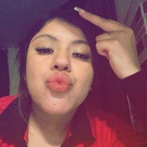 Meet your Posher, Fernanda